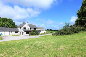 Tyddyn Crwn Country-House Apartments